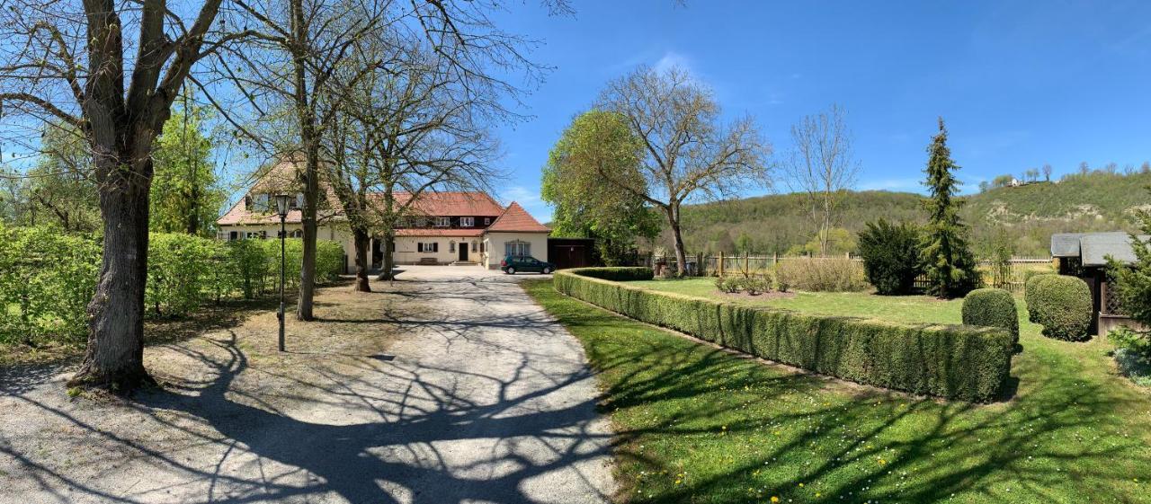 Landhaus Saaleck เนาม์บวร์ก ภายนอก รูปภาพ