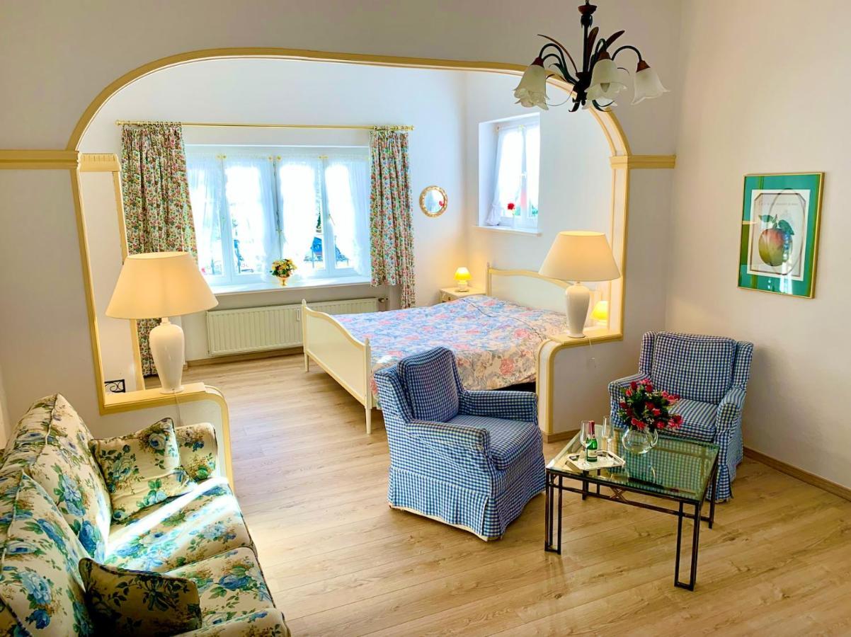 Landhaus Saaleck เนาม์บวร์ก ภายนอก รูปภาพ