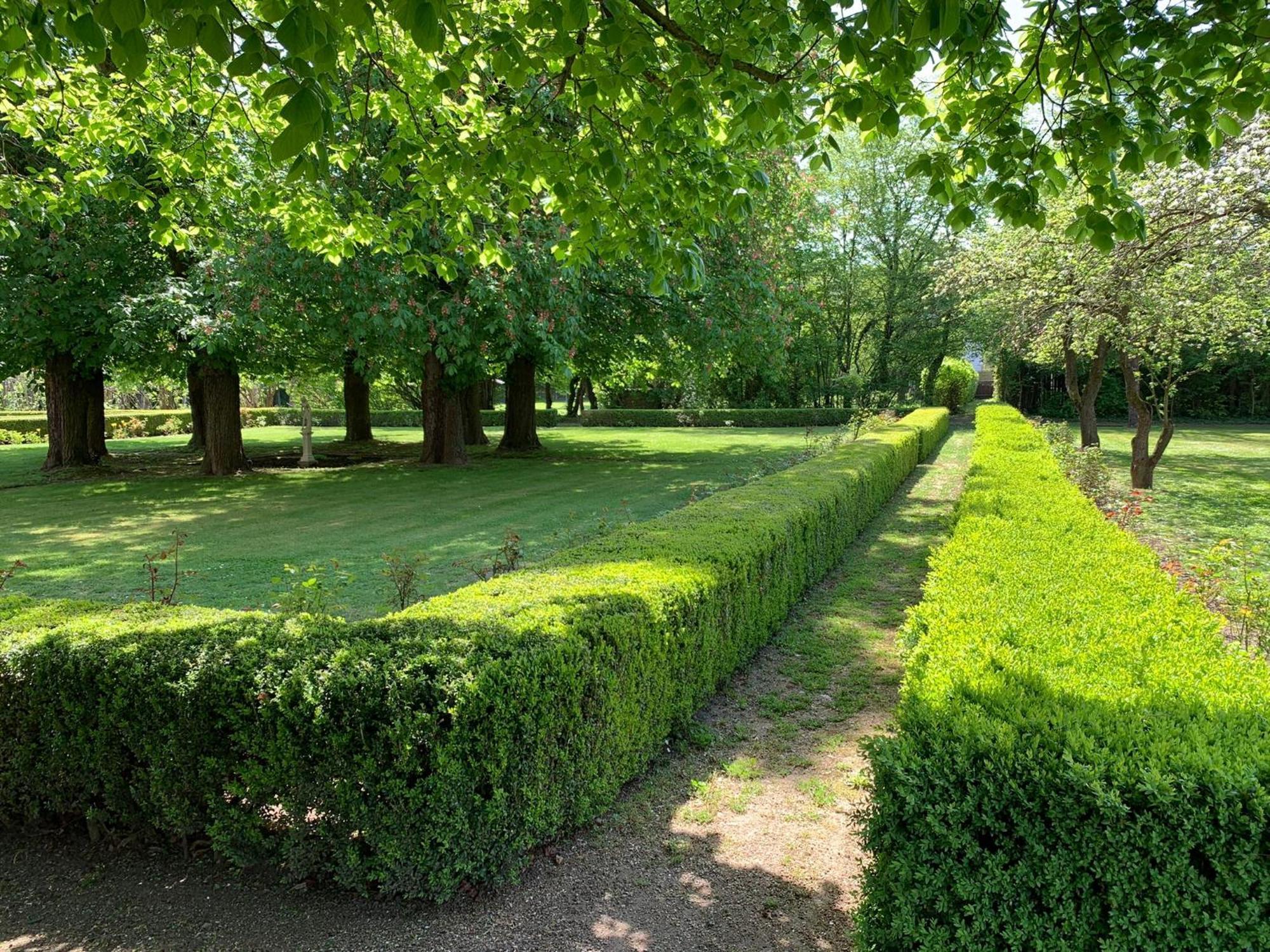 Landhaus Saaleck เนาม์บวร์ก ภายนอก รูปภาพ