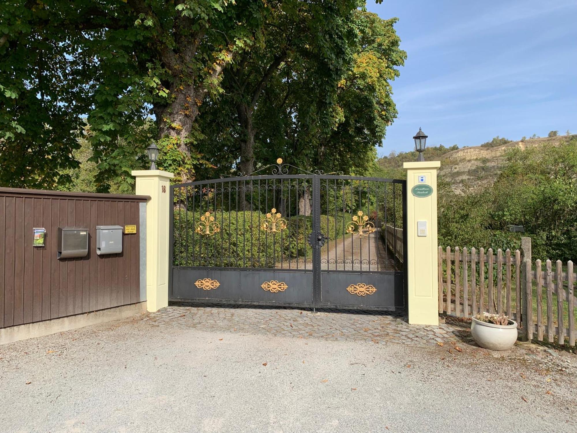 Landhaus Saaleck เนาม์บวร์ก ภายนอก รูปภาพ